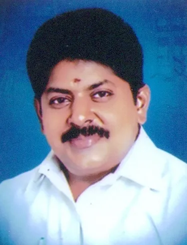 Manikandan M