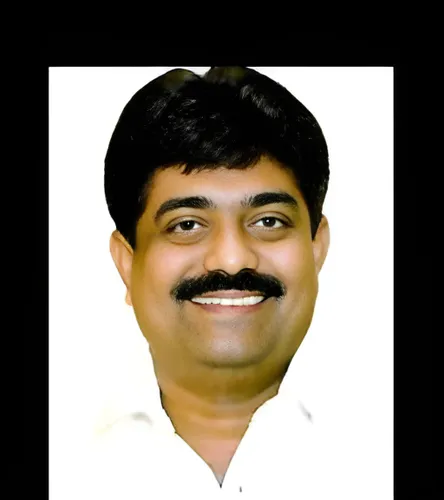 M Muthuramalingam