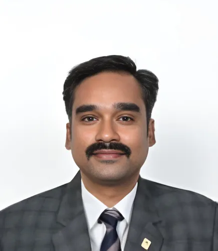 S P Muthukumaran