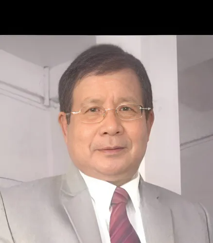 Phlour W Khongjee