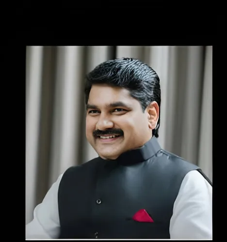 Patil Satej Alias Bunty D