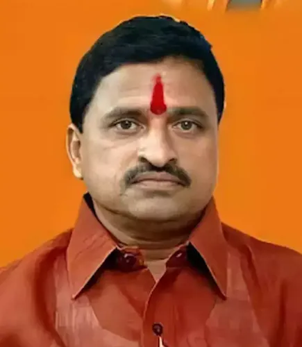 Khandare Uttamprakash Baburao