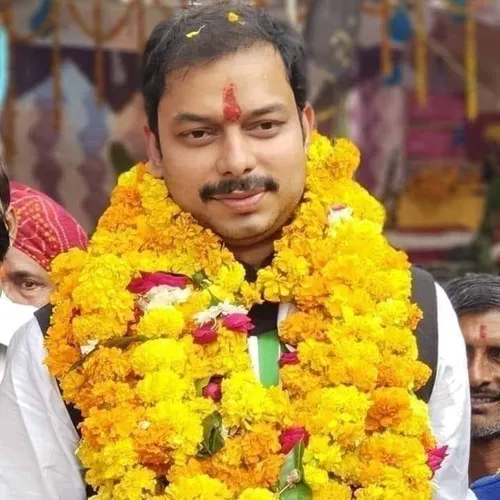 Praveen Pathak