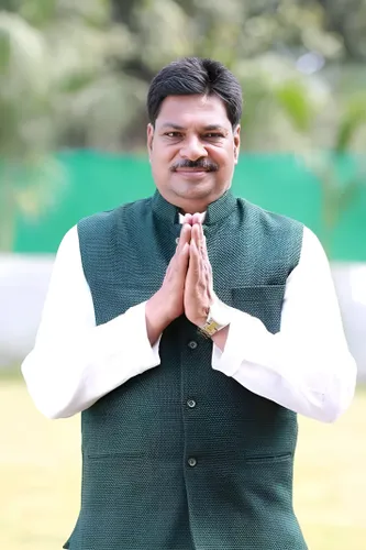 Girish Bhandari