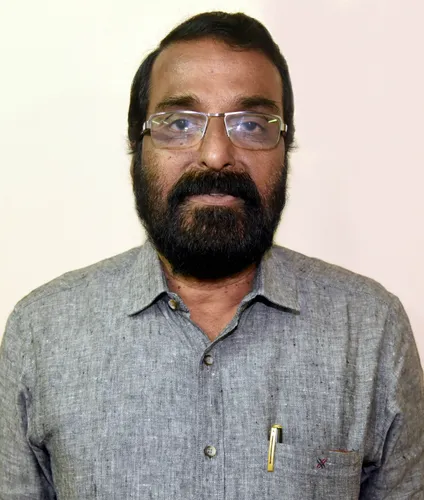 Murali Perunelly