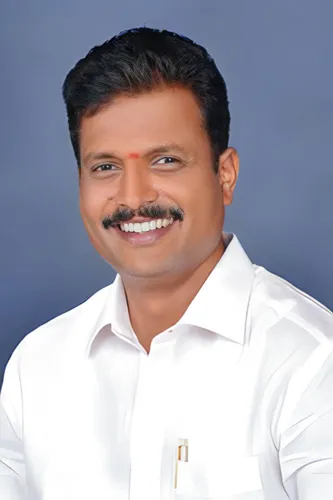 E Tukaram