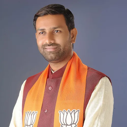 Kaushik Kantibhai Vekariya