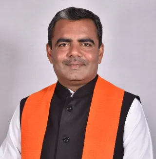 Akbari Divyeshbhai Ranchhodbhai