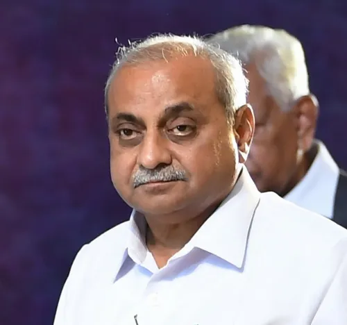 Nitinbhai R Patel