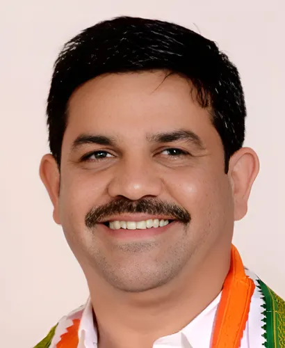 Vikram Mandavi