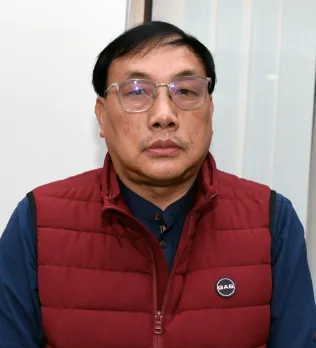 Kanggong Taku