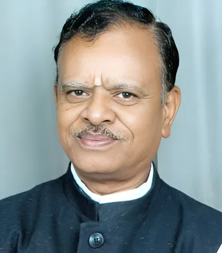 Nathanshah Kawret