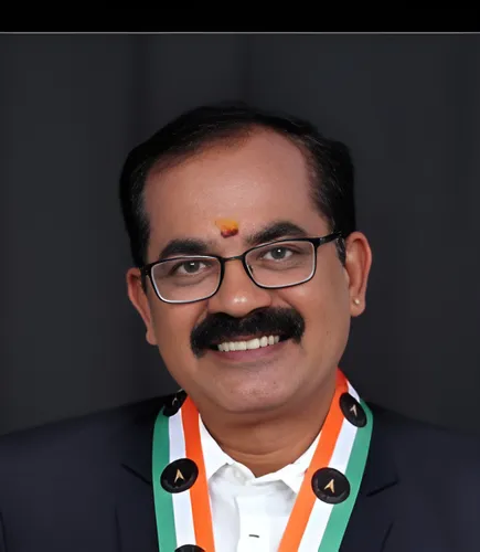 Ganesan L