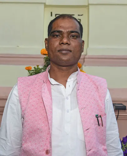 Surendra Ram