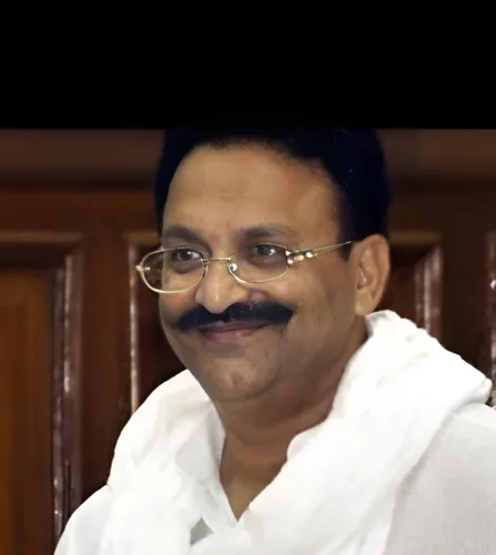 Mo Asif