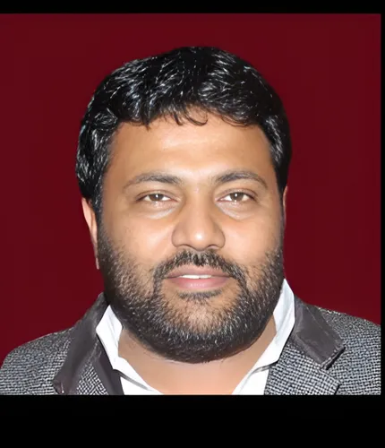 Kamal Akhtar