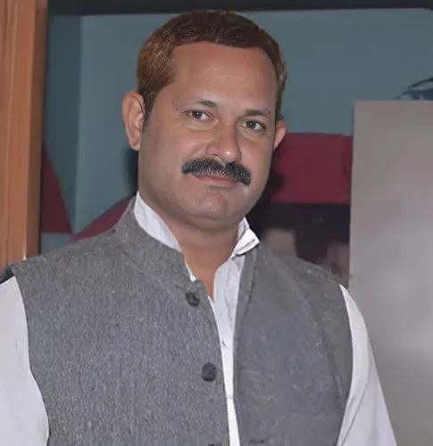 Azad Ari Mardan